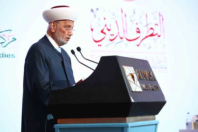  مفتي لبنان في مؤتمر مركز سلام: - تجديد الخطاب الديني له دور مهم في مواجهة التطرف باعتباره فكرًا يهدِّد أمن الأوطان وسلامتها