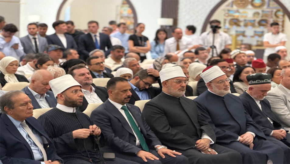 مفتي الجمهورية يشهد إعلان البيان الختامي للمؤتمر الدولي بسمرقند "الحضارة الإسلامية والعالم المعاصر .. التراث والحوار والتنمية"