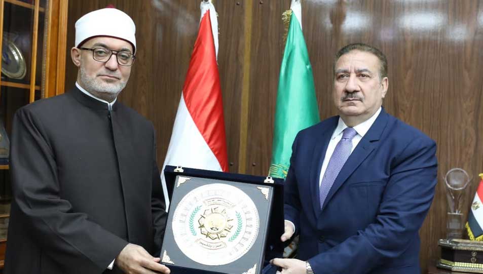 محافظ المنوفية يستقبل فضيلة مفتي الجمهورية في مستهل زيارته للمحافظة