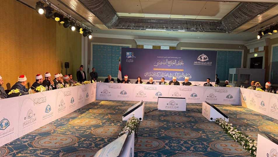 في ورشة عمل ضمن فعاليات المؤتمر العالمي العاشر للإفتاء... مركز سلام لدراسات التطرف ومكافحة الإسلاموفوبيا يبحث آليات تعزيز التفكير النقدي والوعي الرقْمي للمفتين الشباب 
