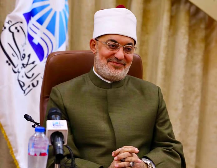 مفتي الجمهورية يشكر فضيلة الإمام الأكبر والسادة الوزراء والعلماء وكبار رجالات الدولة على اطمئنانهم على حالته الصحية