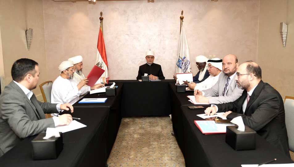 على هامش الندوة الدولية الثانية للإفتاء.. انعقاد الاجتماع السابع للمجلس التنفيذي للأمانة العامة لدُور وهيئات الإفتاء في العالم برئاسة مفتي الجمهورية 