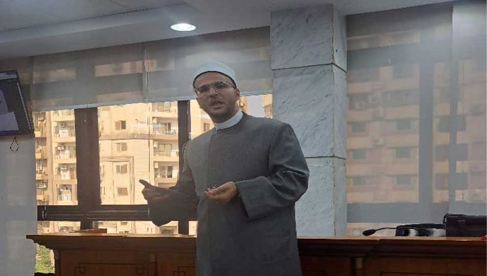 دار الإفتاء تشارك بمحاضرة عن مقاصد الشريعة في الفضاء السيبراني بالمركز القومي للبحوث الاجتماعية والجنائية