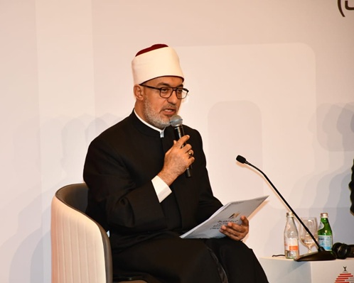 خلال كلمته في مؤتمر الحوار الإسلامي -الإسلامي بالعاصمة البحرينية المنامة مفتي الجمهورية يدعو لإنشاء رابطة عالمية مستقلة لتعزيز التقارب بين المذاهب الإسلامية