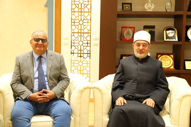مفتي الجمهورية يستقبل نائب رئيس أكاديمية البحث العلمي لبحث تعزيز التعاون المشترك بين دار الإفتاء المصرية وأكاديمية البحث العلمي