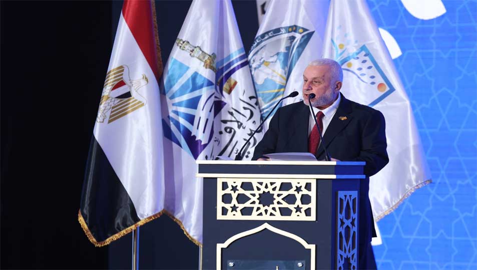 وزير الأوقاف السوري خلال جلسة الوفود بمؤتمر الإفتاء الحادي عشر:  •تحديات الأسرة اليوم تتجاوز كل المجتمعات.. ومواجهتها تتطلب تعاونًا عابرًا للحدود