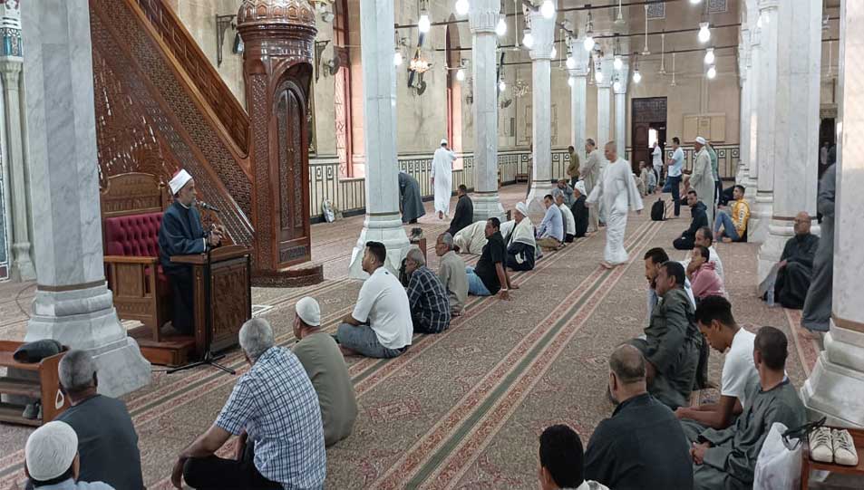 علماء دار الإفتاء يشرحون «أحكام الإجارة» ويجيبون عن أسئلة المواطنين ضمن المجالس الإفتائية بمختلف محافظات الجمهورية