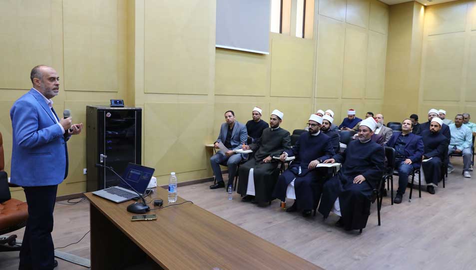 انطلاق دورة "الفلك الشرعي" بدار الإفتاء بثلاث محاضرات حول الأهلة والمواقيت وضوابط الرؤية والرصد الفلكي