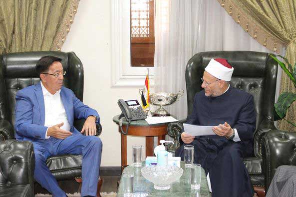 مفتي الجمهورية يستقبل سفير كازاخستان بالقاهرة للتهنئة بعيد الأضحى وبحث سبل التعاون