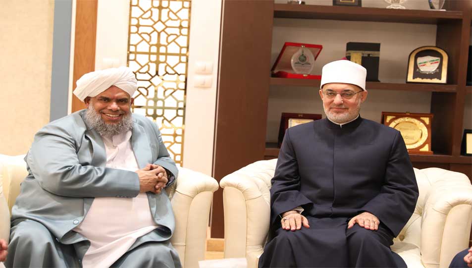 مفتي الجمهورية يستقبل رئيس جامعة معدن الثقافة الإسلامية بالهند لبحث سُبُل التعاون المشترك