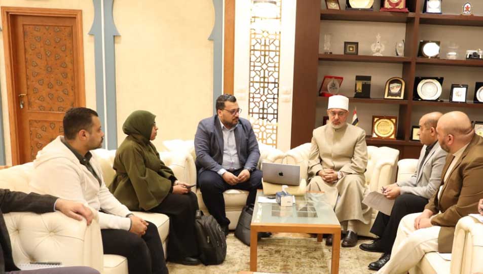 مفتي الجمهورية يبحث مع أساتذة جامعة النيل آليات تنفيذ مشروع "نموذج الفتوى الذكي" لتعزيز توظيف الذكاء الاصطناعي في الإفتاء