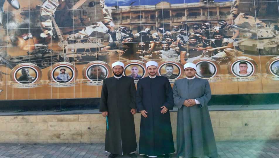 دار الإفتاء تواصل قوافلها إلى شمال سيناء وأمناء الفتوى يعقدون مجالس إفتائية ويلقون خطبة الجمعة حول قيم الجمال والجوار الصالح