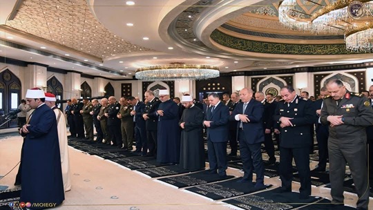 بمناسبة عيد الشرطة الـ 73 .. فضيلة المفتي يؤدي صلاة الجمعة بحضور وزير الداخلية وكبار رجال الدولة