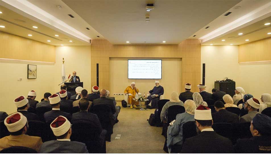 خلال الجلسة العلمية الرابعة لمؤتمر الإفتاء الحادي عشر.. نقاشات حول الانتقال من معالجة الأزمات الأسرية إلى الوقاية منها وتعزيز الإصلاح والتماسك الأسري