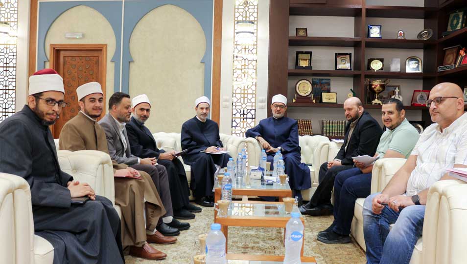 مفتي الجمهورية يعقد اجتماعًا تحضيريًّا لمشاركة دار الإفتاء في معرض القاهرة الدولي للكتاب في دورته الـ56