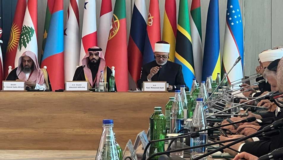 مفتي الجمهورية في القمة العالمية لرؤساء الأديان بأذربيجان:  ·علينا جميعًا أن نتعاون ونتكاتف لرفع الظلم عن الشعوب المظلومة وفي مقدمتها شعب فلسطين