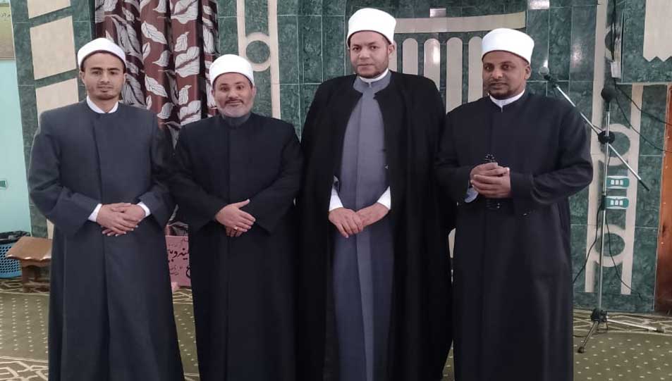 قوافل دار الإفتاء تواصل عملها الدعوي بشمال سيناء وأمناء الفتوى يؤكدون في خطب الجمعة على الدعوة إلى الله بالحكمة