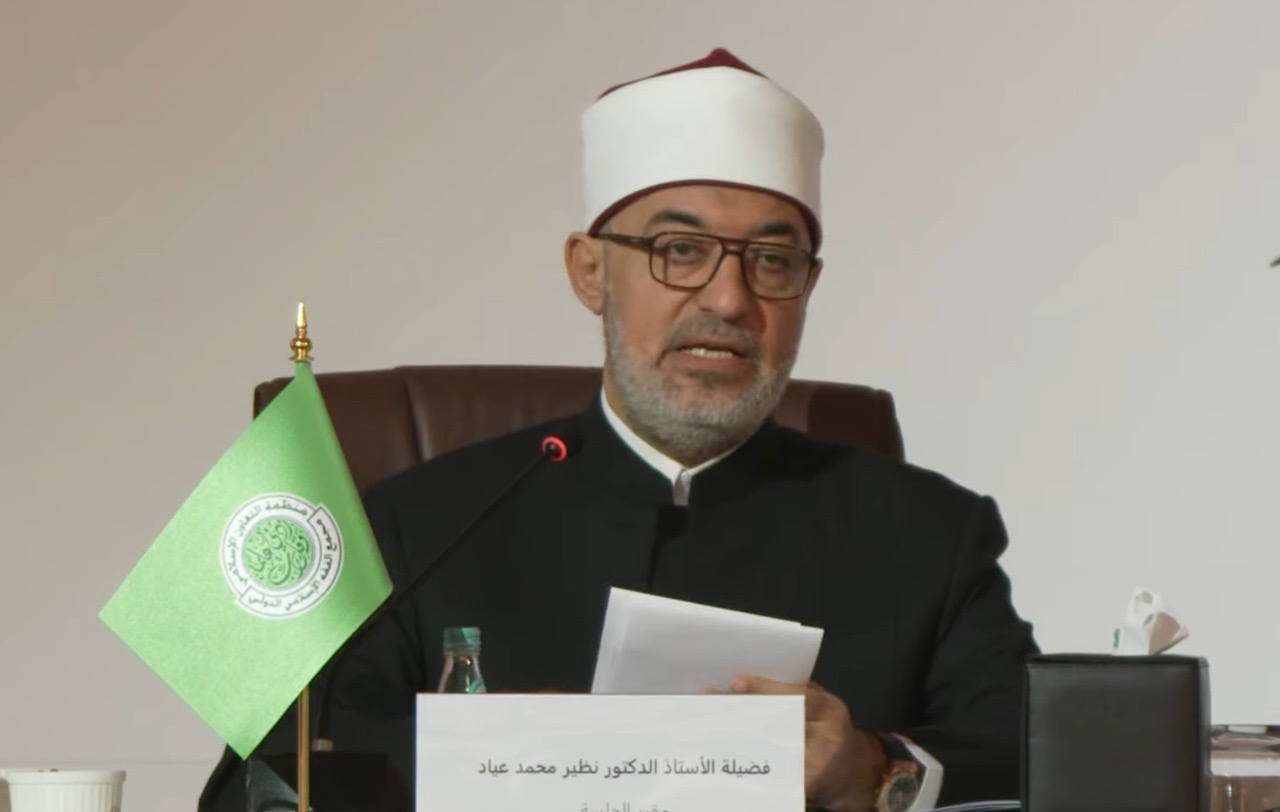 مفتي الجمهورية خلال تَرؤُّسه جلسةً علمية بمؤتمر مجمع الفقه الإسلامي الدولي في الدوحة:  - الشريعة الإسلامية سبَّاقة في مراعاة الحالات الإنسانية والاجتماعية والنفسية عند النظر في مسائل الأهلية والتكليف