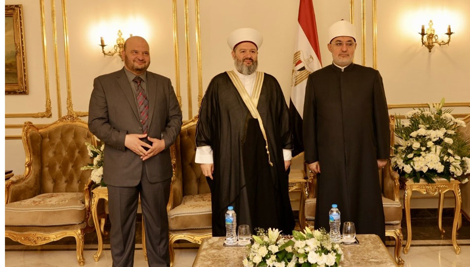 مفتي الجمهورية يبحث مع أمين «دار الفتوى في أستراليا» دعم الأقليات المسلمة وتعزيز الخطاب المعتدل في الغرب