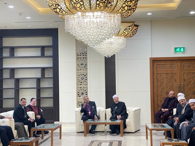 مفتي الجمهورية يستقبل وفدًا رفيع المستوى من رئاسة الطائفة الإنجيلية للتهنئة بعيد الفطر المبارك