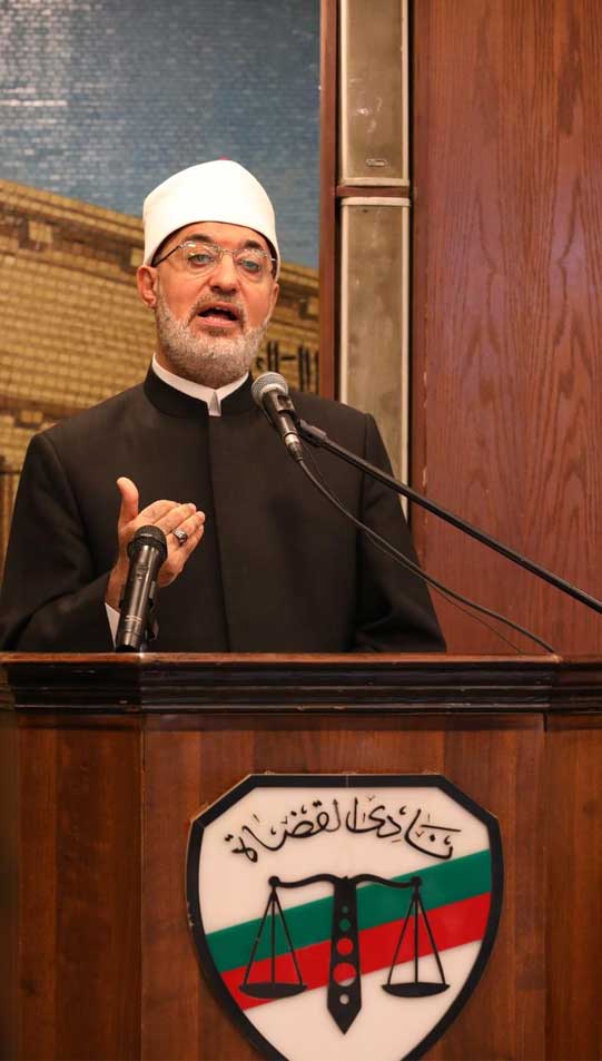 خلال كلمة فضيلته في احتفال نادي القضاة بالمولد النبوي مفتي الجمهورية يؤكد: ميلاد النبي ﷺ كان فجرًا جديدًا للبشرية ورسالة رحمة للعالمين