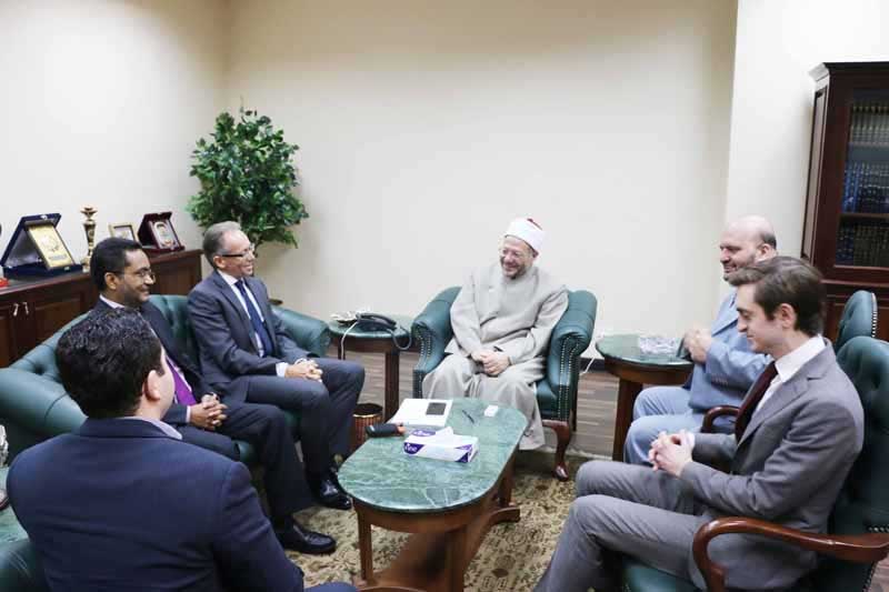 مفتي الجمهورية يستقبل السفير الأسترالي ورئيس قسم الدراسات الإسلامية بجامعة "ميلبورن" لبحث تعزيز التعاون الديني