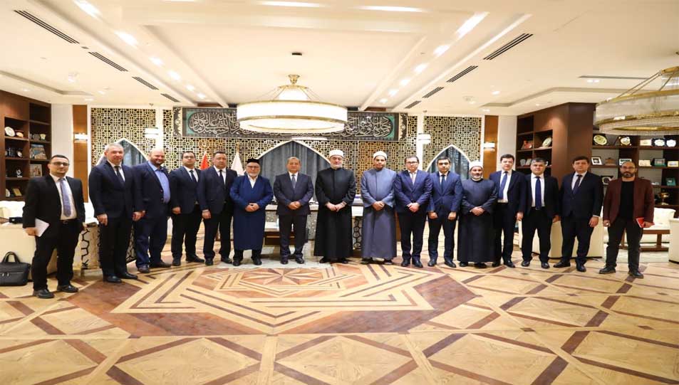 مفتي الجمهورية يستقبل وفدًا رفيع المستوى من أوزبكستان لبحث تعزيز التعاون في مجالات تدريب المُفتين ومواجهة التطرف