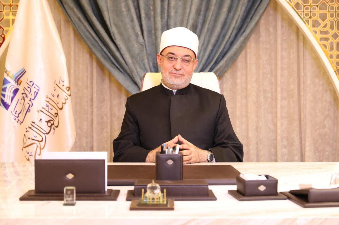 بمناسبة الاحتفال بيومها العالمي.. مفتي الجمهورية يتقدم بخالص التحية والتقدير للمرأة.. ويؤكد: المرأة عماد المجتمع وشريك نهضته، والنماذج عبر التاريخ شاهدة على ذلك.