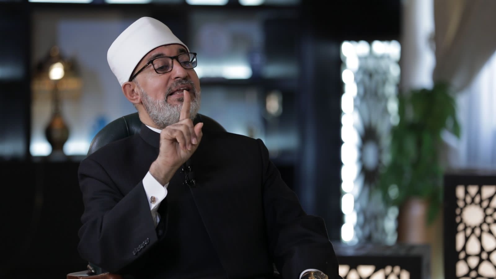 مفتي الجمهورية يدين بأشد العبارات اقتحام عشرات المستوطنين لساحات المسجد الأقصى المبارك.. ويؤكد:  -سنرددها ألف مرة ومرة: المسجد الأقصى حقٌّ إسلاميٌّ خالص لا يقبل القسمة ولا المساومة