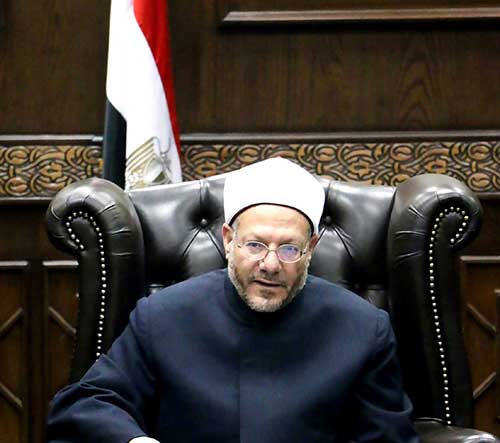  مفتي الجمهورية في لقائه الأسبوعي مع الإعلامي حمدي رزق:  -  الاستراتيجية الوطنية لحقوق الإنسان تؤكد احترام مصر للإنسان وحفظ كرامته