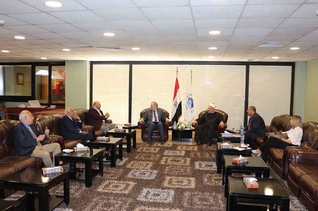 مفتي الجمهورية في كلمته بملتقى "التنوع والسلام المجتمعي" بالهيئة الإنجيلية:  · التقدم في تقنيات الاتصالات يتيح فرصة للتفاهم الثقافي وتقليل الخلافات