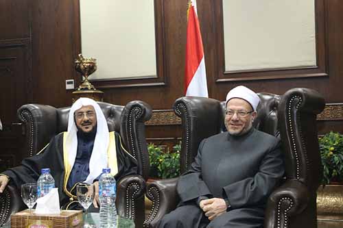 مفتي الجمهورية يستقبل وزير الأوقاف السعودي والوفدَ المرافق له لتعزيز التعاون الديني بين الدار والأوقاف السعودية