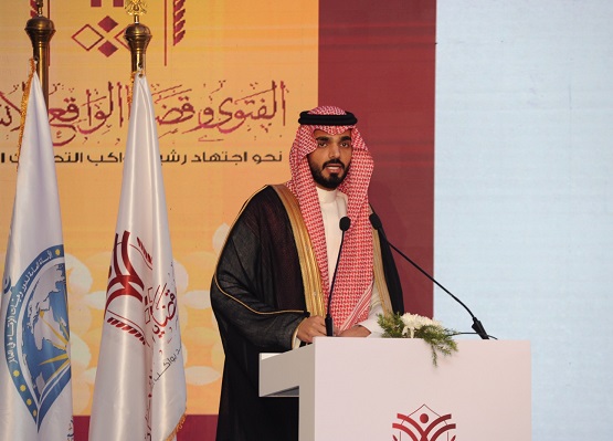 خلال كلمته بالندوة الدولية الثانية للإفتاء.. د. عبد اللطيف المطلق وكيل رابطة العالم الإسلامي:  - رابطة العالم الإسلامي أَوْلت أهمية كبرى للذكاء الاصطناعي للوقوف على كيفية الاستفادة منه في الحقل الإفتائي