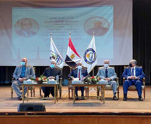 مفتي الجمهورية في كلمته بندوة الشباب وبناء الوعي بجامعة بني سويف: مصر عصية على أي فتنة .. وسنتجاوز كل التحديات معًا