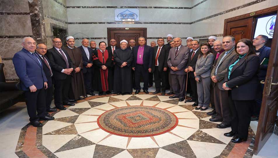 مفتي الجمهورية يستقبل وفدًا رفيع المستوى من رئاسة الطائفة الإنجيلية للتهنئة بعيد الفطر المبارك