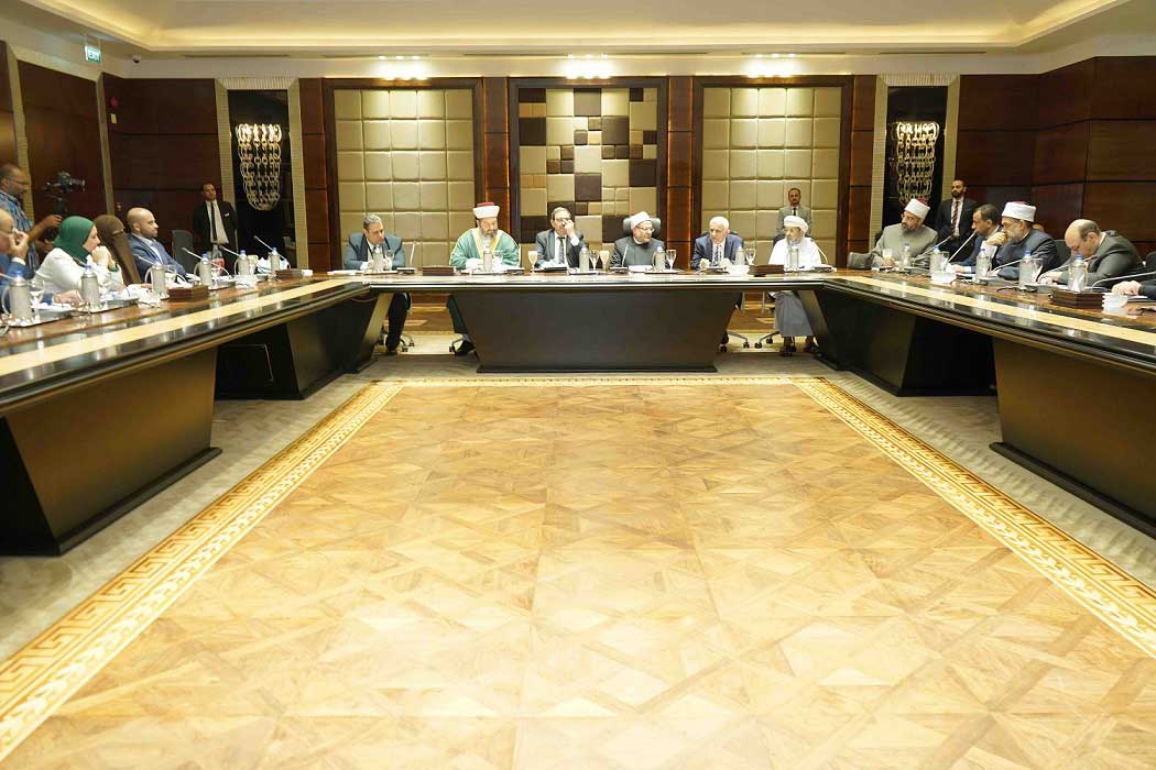 على هامش المؤتمر العالمي السابع للإفتاء.. ورشة "التكامل بين العلوم الشرعية والطبيعية": التنمية تبدأ من الإنسان.. والتكامل بين العلوم أصبح غاية علمية