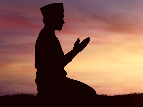 الدعاء أعظم العبادة