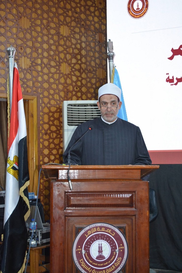 في كلمة فضيلة مفتي الجمهورية التي ألقاها نيابةً عنه رئيس القطاع الشرعي بدار الإفتاء المصرية: التواصل المعرفي بين المشارقة والمغاربة ركيزة أساسية في بناء الحضارة الإنسانية