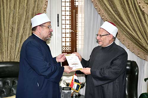 مفتي الجمهورية يستقبل وزير الأوقاف للتهنئة بثقة السيد الرئيس والتجديد له لمدة عام