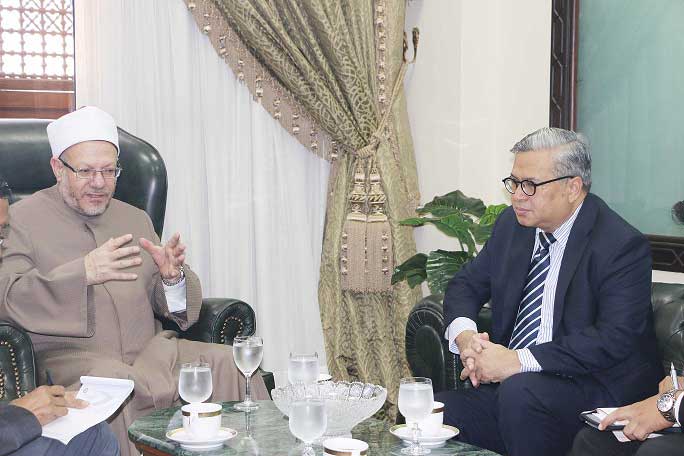 مفتي الجمهورية يستقبل السفير الإندونيسي بالقاهرة  لبحث أوجه تعزيز التعاون 