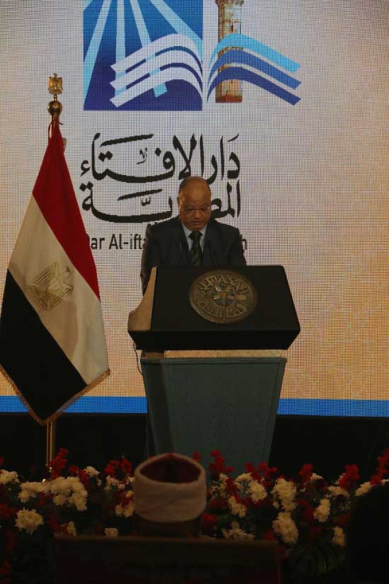 خلال كلمته في مؤتمر إنجازات دار الإفتاء ..  محافظ القاهرة:  دار الإفتاء حصن منيع للإسلام الوسطي ودرع حماية من موجات الأفكار المتطرفة التي أرادت لوطننا الخراب