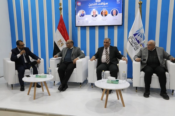 بحضور نخبة من المثقفين والمفكرين.. جناح دار الإفتاء المصرية بمعرض الكتاب ينظم ندوة "سؤالات التدين عند جيلَي زِد وألفا.. قراءة في جدلية الإيماني الانتقائي"