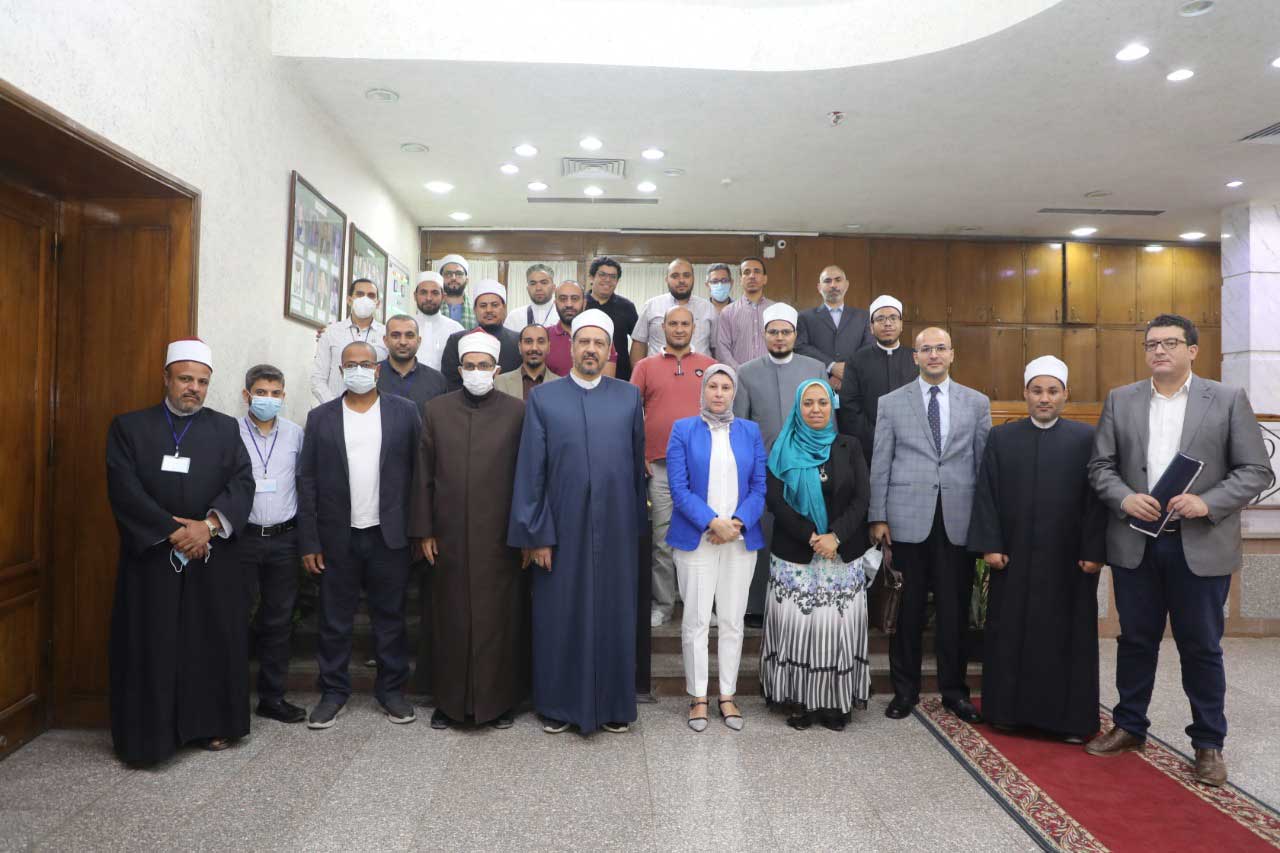 انطلاق تدريب قيادات دار الإفتاء  على مهارات القيادة بالتعاون مع  القومى للبحوث الاجتماعية والجنائية