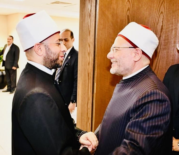 مفتي الجمهورية يشكر وزير الأوقاف لإعلانه التنسيق مع كافة المؤسسات تحت مظلة الأزهر الشريف 