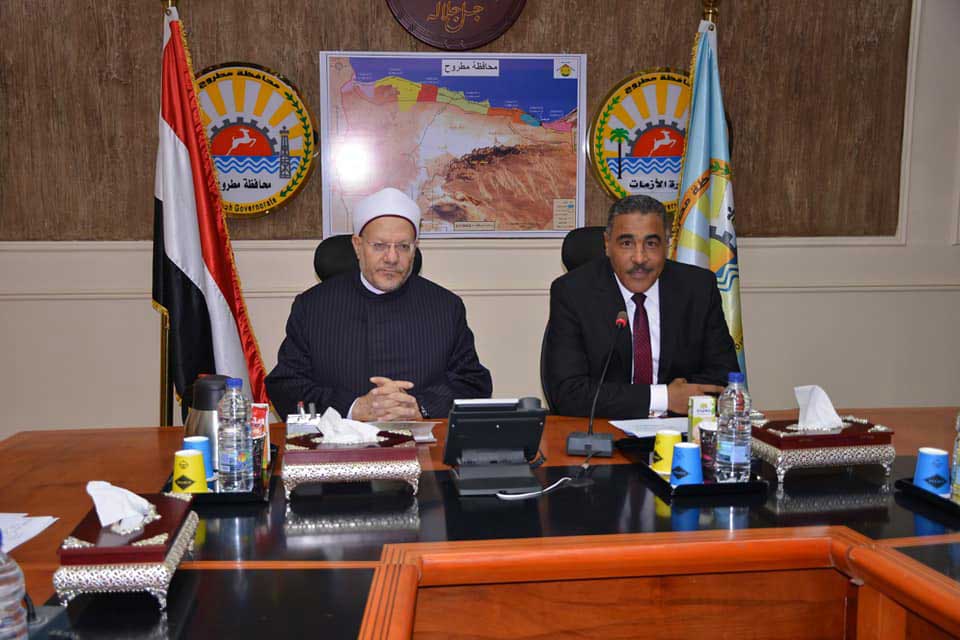 فضيلة المفتي ومحافظ مطروح يوقعان بروتوكول تعاون لإنشاء فرع جديد لدار الإفتاء المصرية بمحافظة مطروح