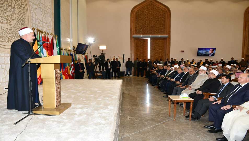 مفتي الجمهورية في كلمته بمناسبة افتتاح المسابقة العالمية للقرآن الكريم:  القرآن الكريم خير ما يتنافس فيه المتنافسون حفظًا وتلاوة وتفسيرًا واستنباطًا  