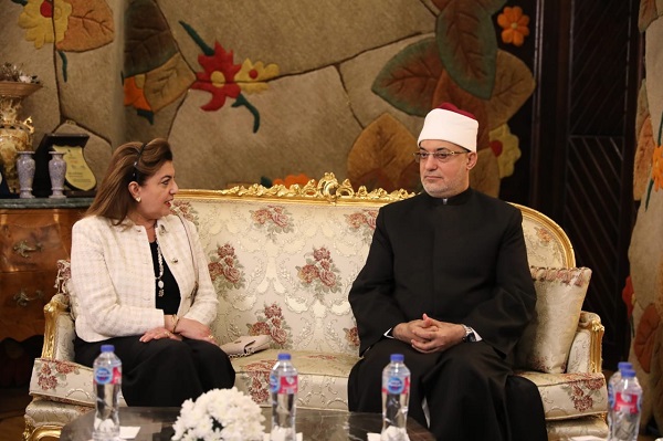 رئيس جامعة مصر للعلوم والتكنولوجيا تستقبل مفتي الجمهورية في إطار مشاركة فضيلته في ندوة «عودة الوعي الإسلامي الصحيح لدى شباب الجامعات»