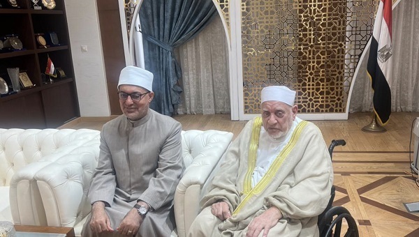 مفتي الجمهورية يستقبل الدكتور أحمد عمر هاشم عضو هيئة كبار العلماء بالأزهر الشريف لتهنئته بتولي مهام منصبه