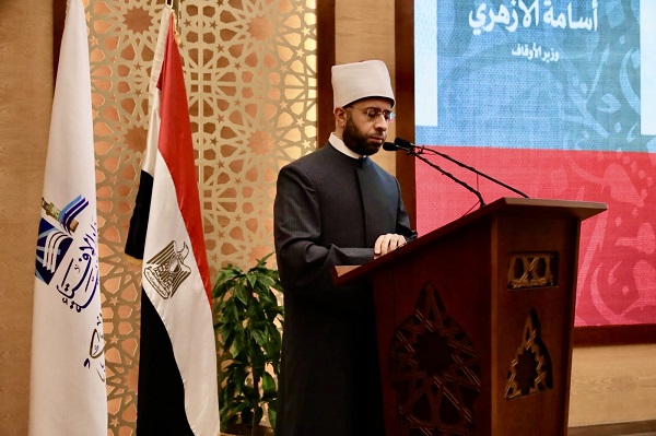 وزير الأوقاف في افتتاح البرنامج التدريبي للصحفيين بدار الإفتاء:   - نحن أمام مشهد مُلهم .. وشراكة دار الإفتاء مع المؤسسة الصحفية تشكِّل أنموذجًا رائدًا للتكامل المؤسسي وتؤسِّس لمرحلة جديدة من التواصل البنَّاء بين المؤسسات الوطنية