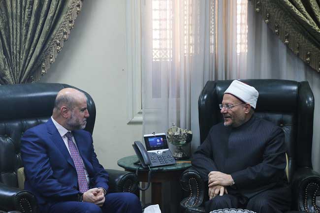 مفتي الجمهورية يستقبل مستشار الرئيس الفلسطيني... ويؤكِّد على مكانة القدس الدينية والحضارية